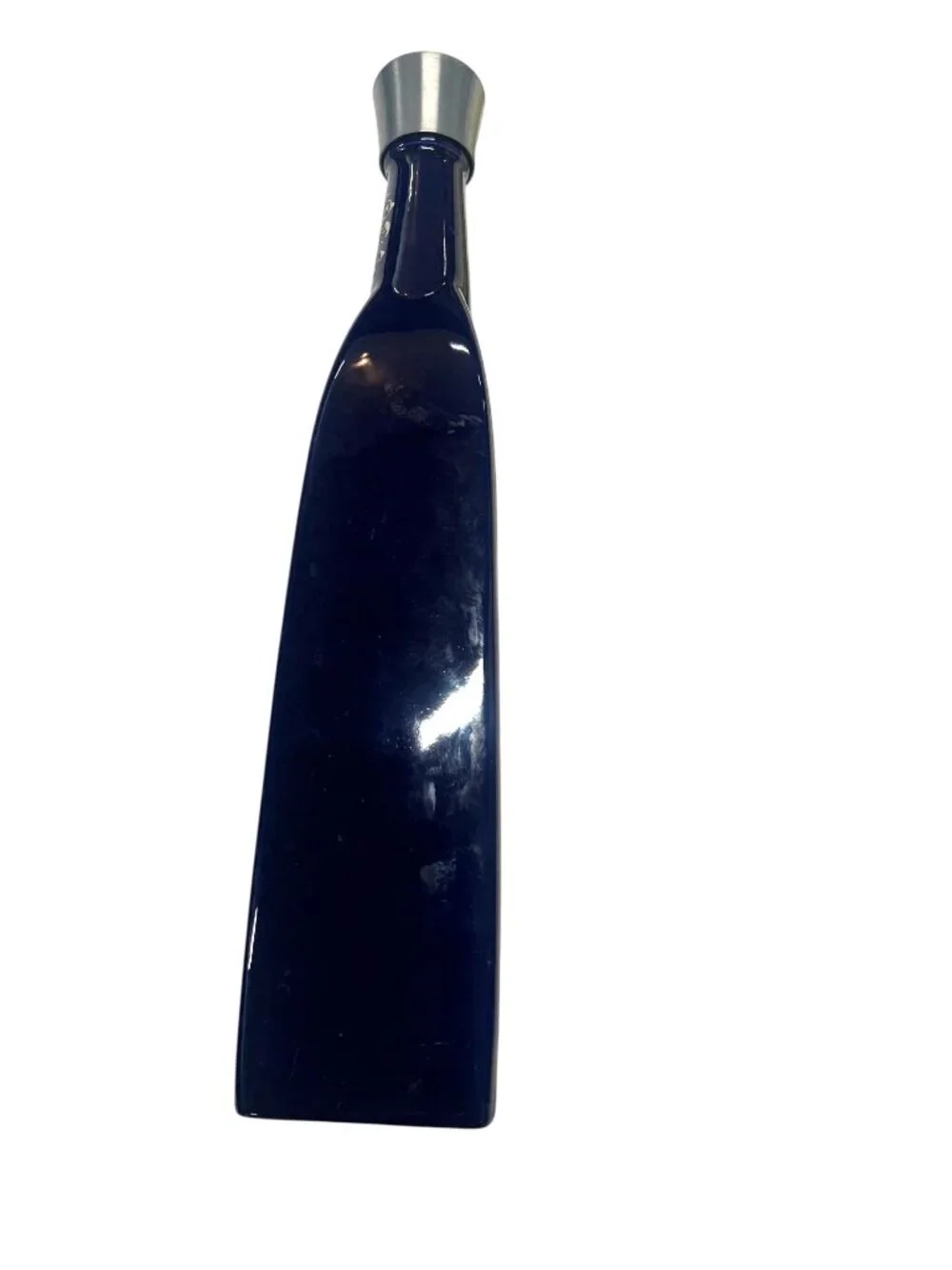 Empty Casa Maestri Reserva de MFM Reposado bottle